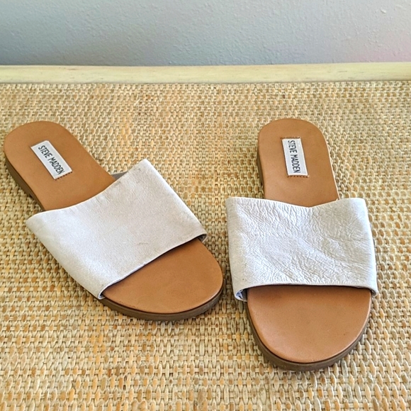 Steve Madden Shoes - Steve Madden Karolyn White Leather Slides Sandals